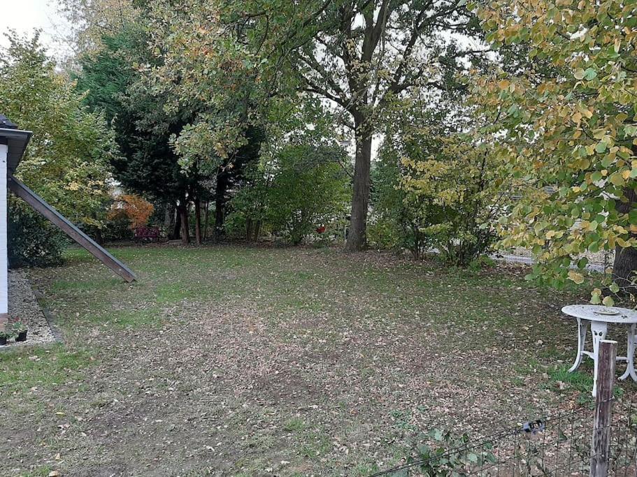 Vrijstaande Recreatievilla Met Ruime Omheinde Tuin Posterholt Zewnętrze zdjęcie